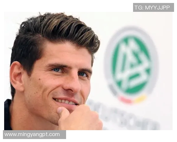 昔日足球明星颜值大赏回顾那些年我们追逐的足球梦与帅气面孔